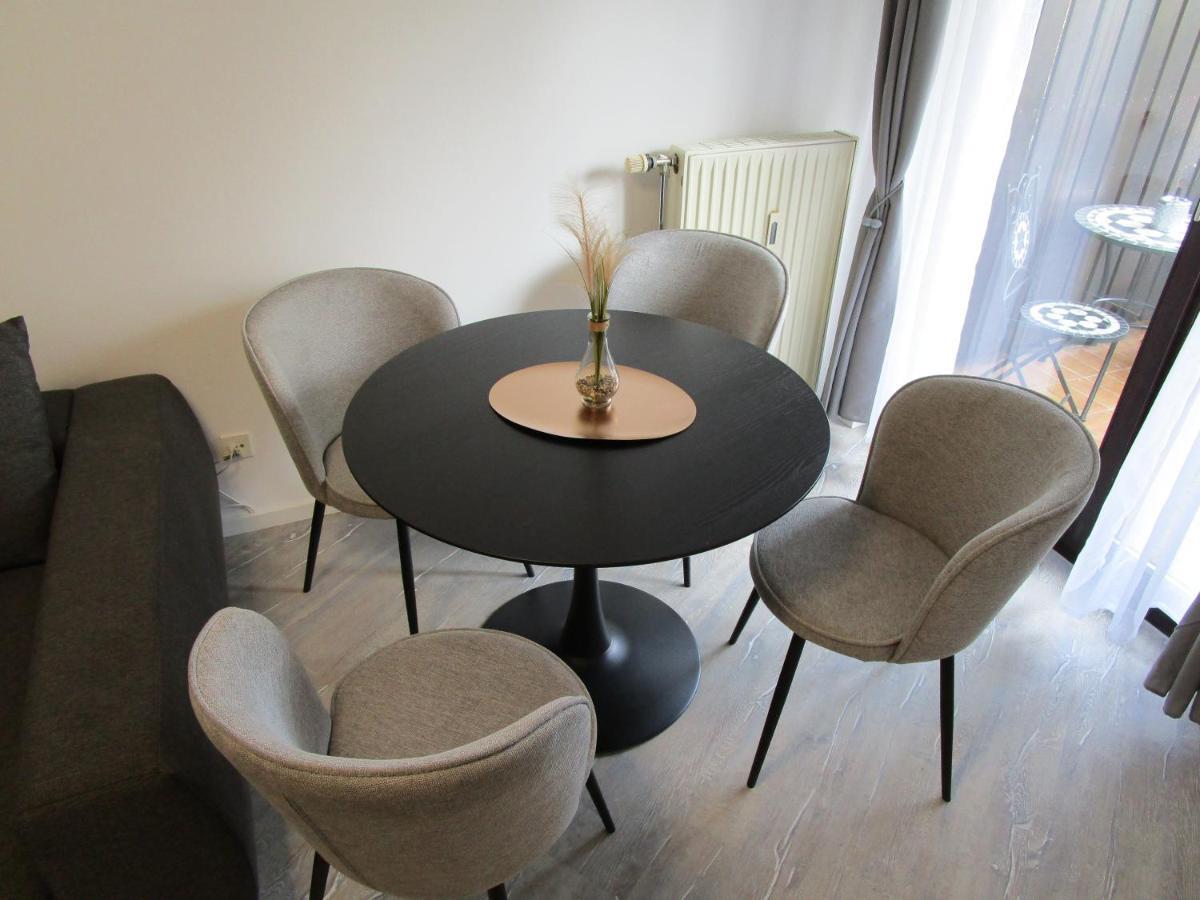 Ferienwohnung Dna FDH Exteriör bild